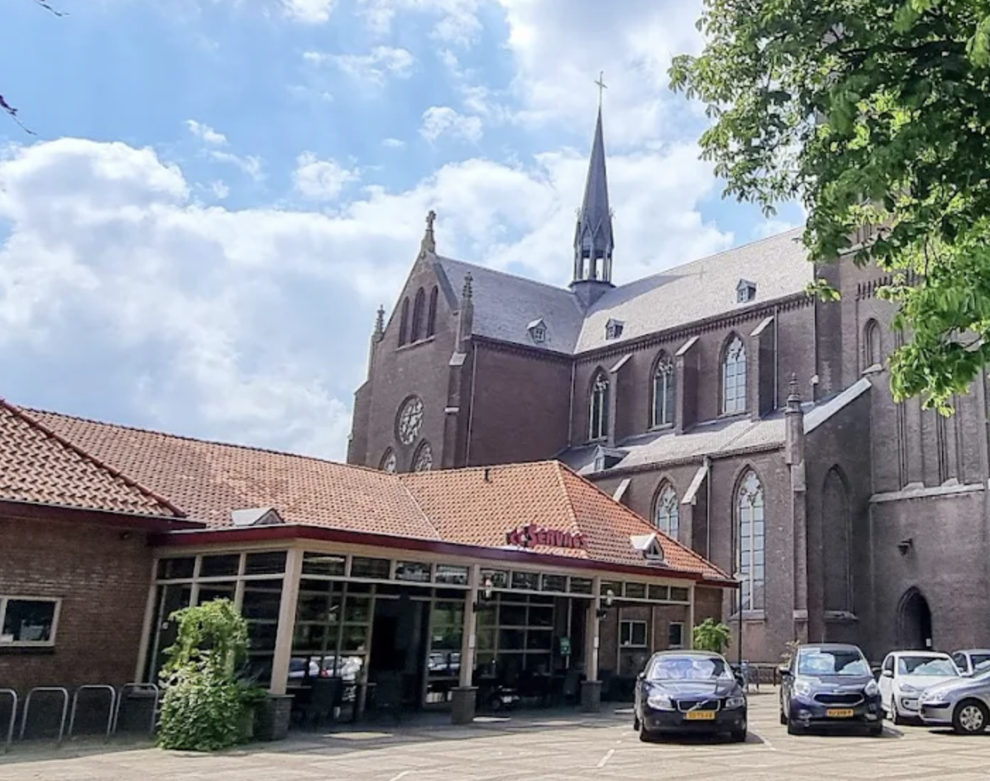Cultureelcentrum sint servaes in Heeswijk-Dinther